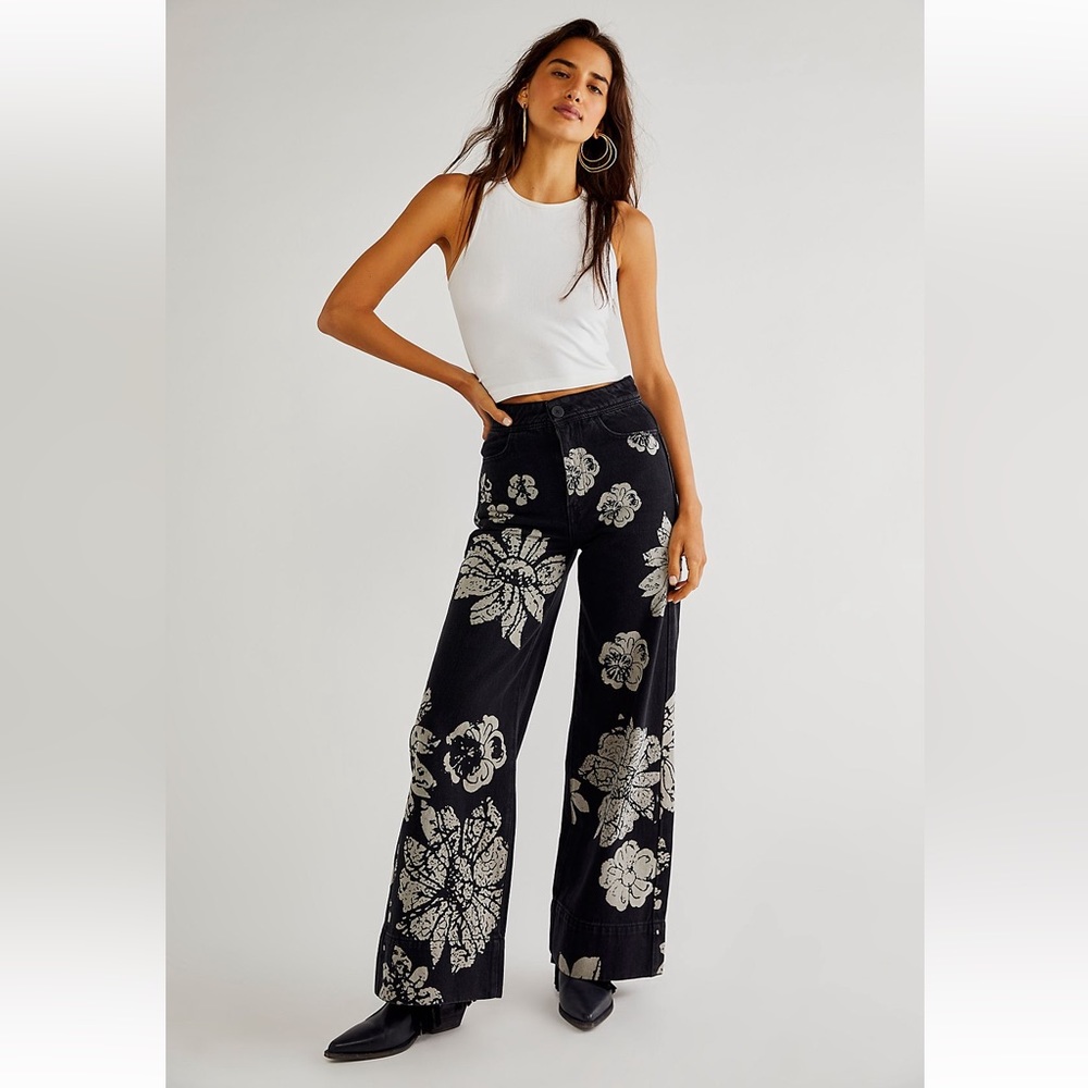 *New* FREE PEOPLE - Talia Discharge Trouser Jeans